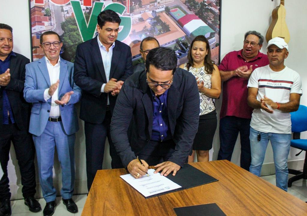 No momento, você está visualizando Várzea Grande fará o recadastramento dos servidores municipais