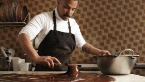 Leia mais sobre o artigo Senac-MT oferece curso gratuito de Técnicas de Chocolataria