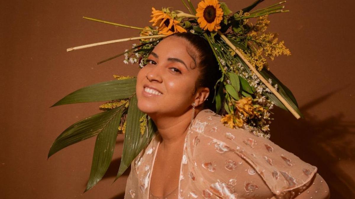 No momento, você está visualizando Pacha Ana apresenta o novo show ‘Motumbá’ nesta sexta-feira