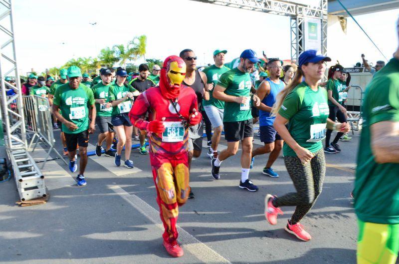No momento, você está visualizando Retirada de kits da Corrida Pedestre começa nesta terça-feira (28)