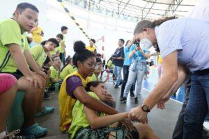 Leia mais sobre o artigo Ana Moser visita o Centro Paralímpico da Unemat