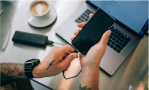 Leia mais sobre o artigo Sabia que o Android tem ‘botão de bateria’ que libera carga extra?