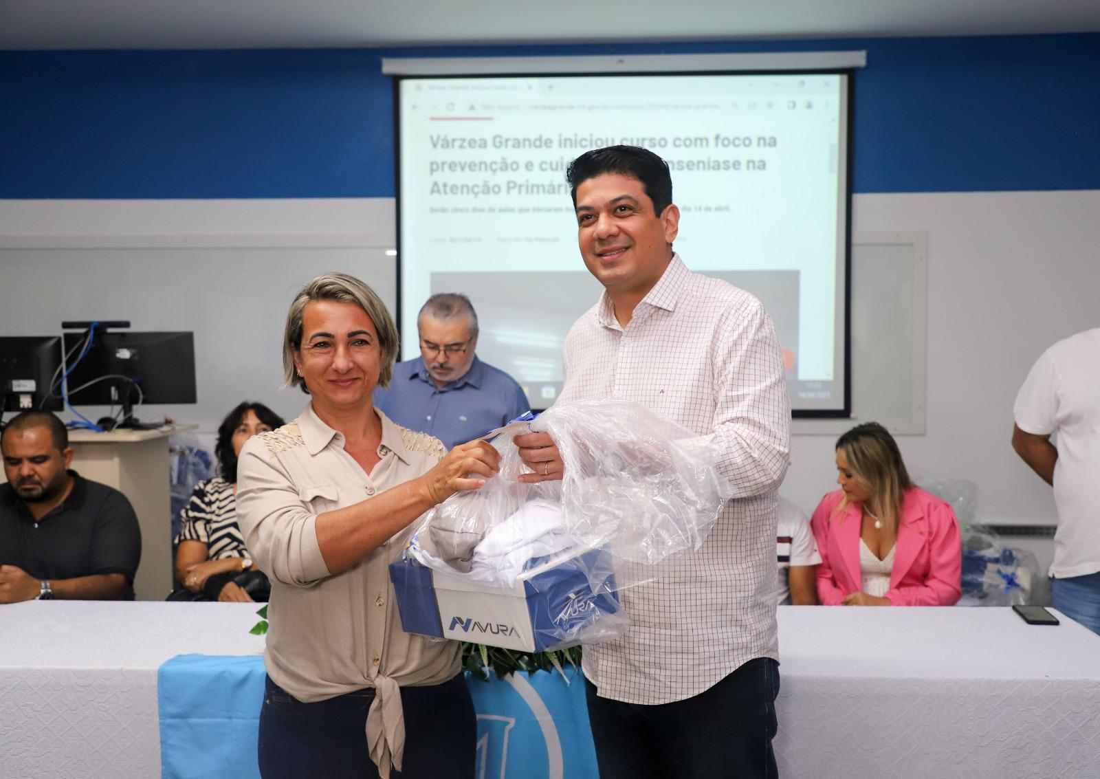 No momento, você está visualizando VG: Prefeito anuncia emprego para mais 212 Agentes de Saúde