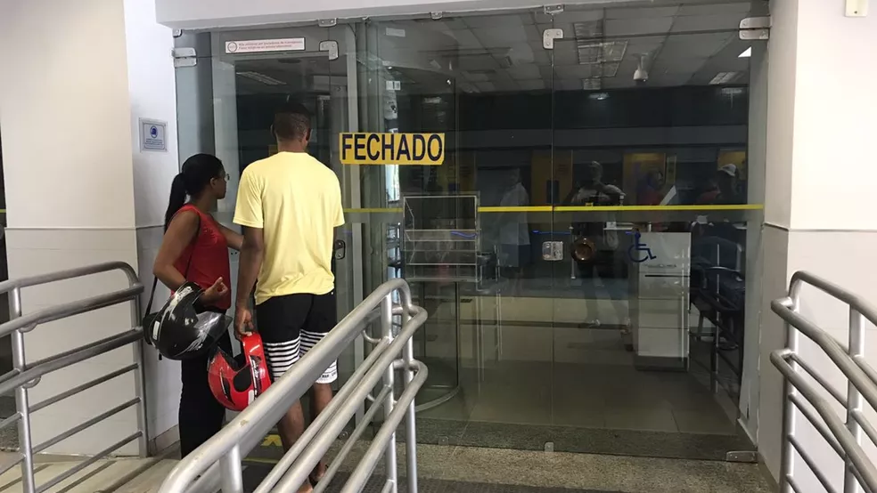 No momento, você está visualizando Veja o funcionamento dos bancos nos feriados de abril