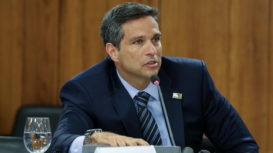 No momento, você está visualizando Campos Neto diz que inflação deve voltar no segundo semestre
