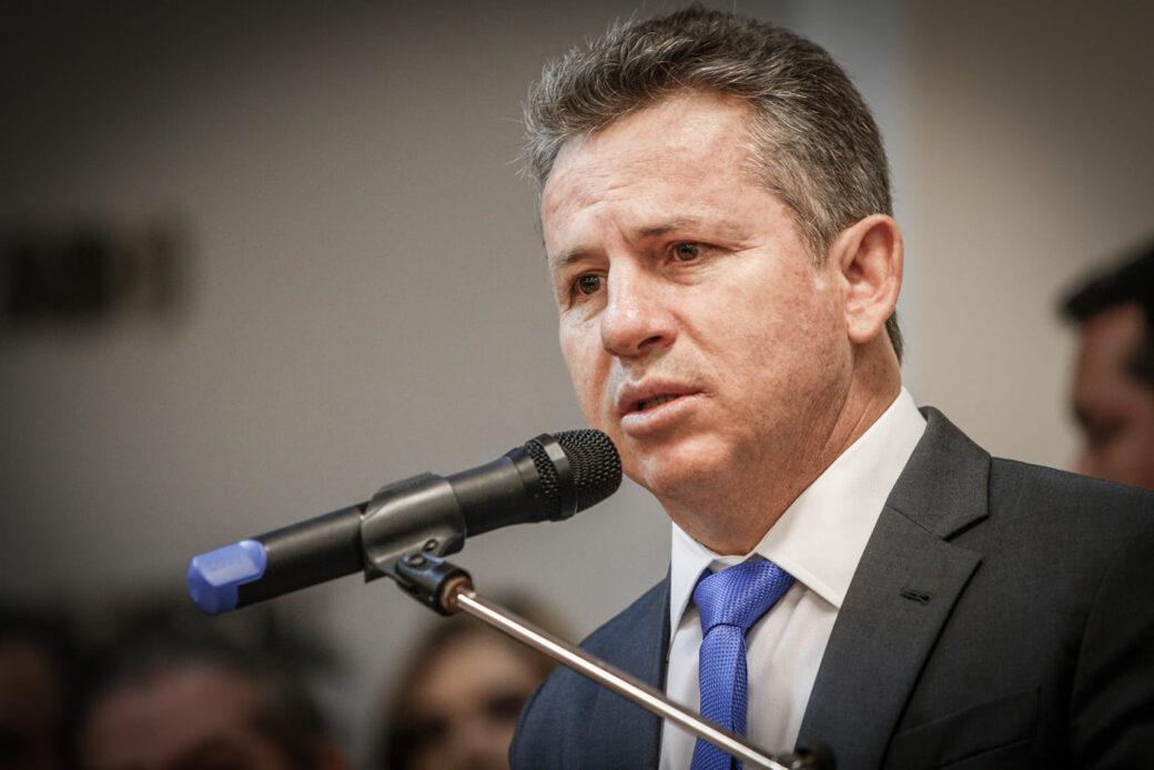 No momento, você está visualizando Governador defende perda de benefícios para invasores de terra