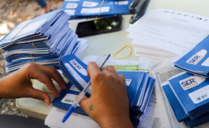 Leia mais sobre o artigo Os cartões do Programa SER Família serão entregues até o dia 26
