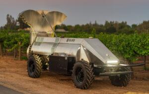 Leia mais sobre o artigo Robô caçador e máquina autônoma são destaques da Agrishow