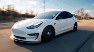 Leia mais sobre o artigo Nova bateria pode revolucionar indústria automobilística