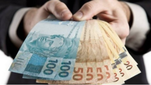 Leia mais sobre o artigo Brasileiros ainda não sacaram R$ 7,08 bi de valores a receber