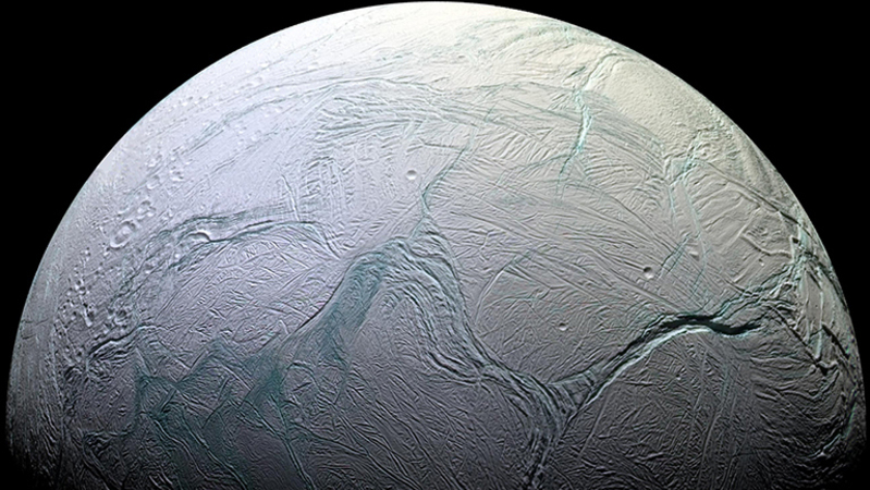No momento, você está visualizando Cientistas encontram fósforo em lua de Saturno