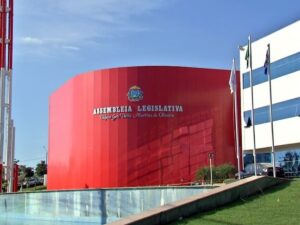 Leia mais sobre o artigo Preservação do meio ambiente é tema de projetos da ALMT
