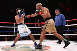 Leia mais sobre o artigo José Aldo domina argentino e conquista segunda vitória no boxe