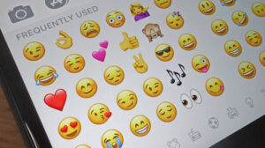 Leia mais sobre o artigo Dúvida em qual figurinha usar? WhatsApp pode te ajudar