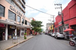 Leia mais sobre o artigo Lojas do centro de Cuiabá irão oferecer descontos de até 70%