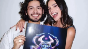 Leia mais sobre o artigo Bruna Marquezine retribui declaração de astro de “Besouro Azul”