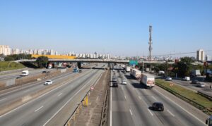 Leia mais sobre o artigo PAC prevê mais de 300 obras em rodovias e ferrovias
