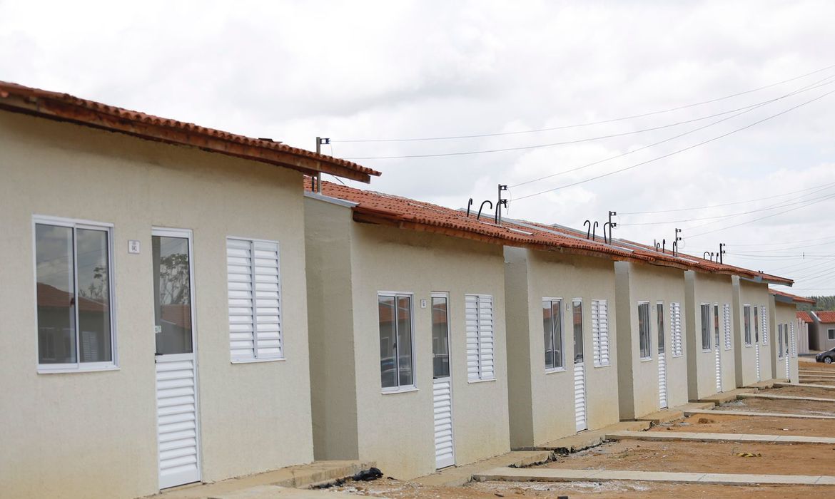 No momento, você está visualizando Com R$ 1,7 trilhão, PAC foca em moradia, mobilidade urbana e energia
