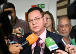Leia mais sobre o artigo Saída de Botelho do União Brasil pode ocasionar debandada da sigla