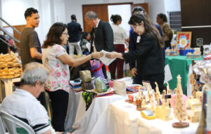 Leia mais sobre o artigo Artesãos do Programa do Artesanato Mato-Grossense expõem na ALMT