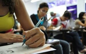 Leia mais sobre o artigo Aulões gratuitos para o Enem contam com 700 vagas abertas