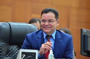 Leia mais sobre o artigo Deputado Botelho desponta como favorito nas eleições à Prefeitura