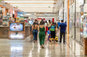 Leia mais sobre o artigo Veja o que vai funcionar no feriado de Nossa Senhora Aparecida em MT