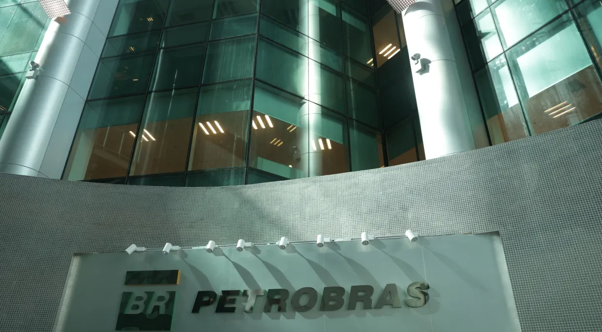No momento, você está visualizando STF retoma análise de caso trabalhista bilionário contra Petrobras