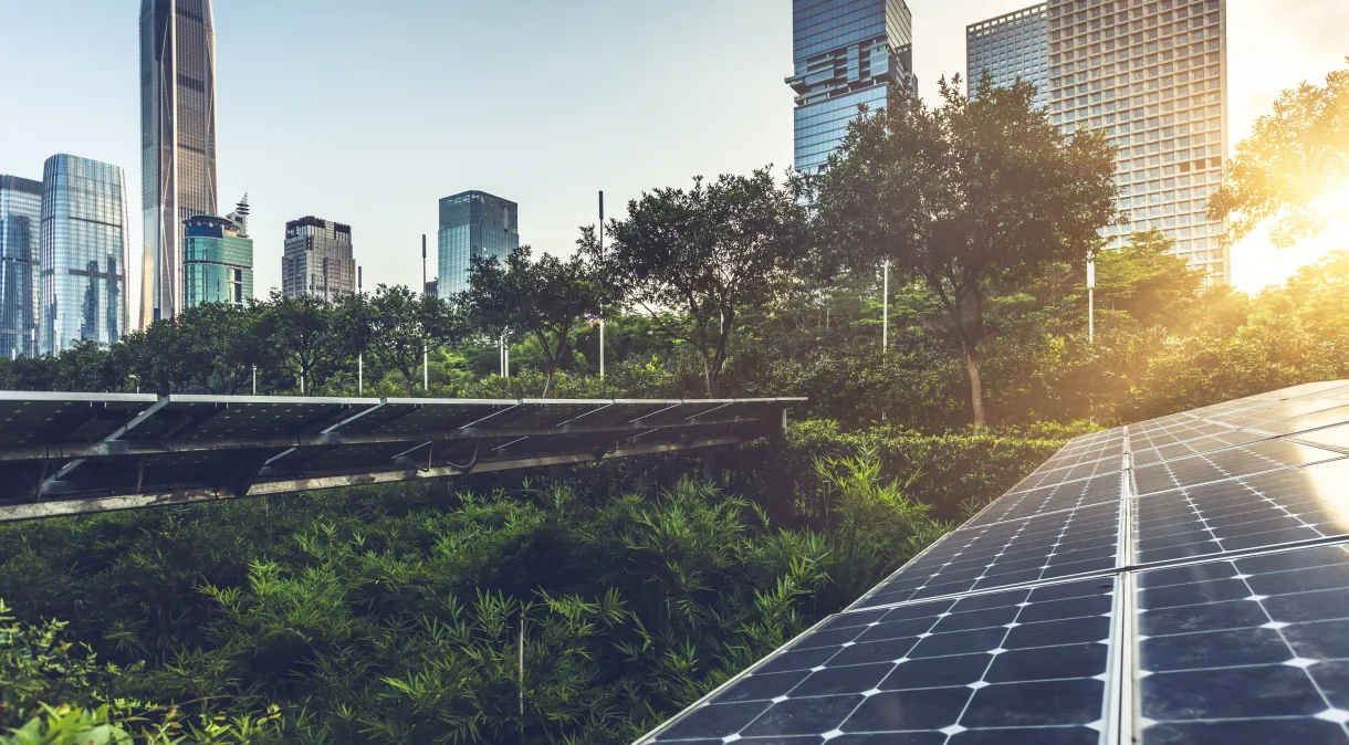No momento, você está visualizando Brasil alcança quase 16% da capacidade instalada de energia solar