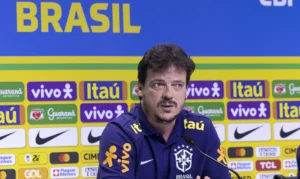 Leia mais sobre o artigo Fernando Diniz convoca seleção para jogos das Eliminatórias