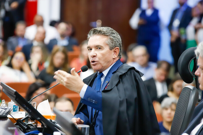 No momento, você está visualizando Sérgio Ricardo será eleito o novo presidente do TCE-MT nesta terça-feira