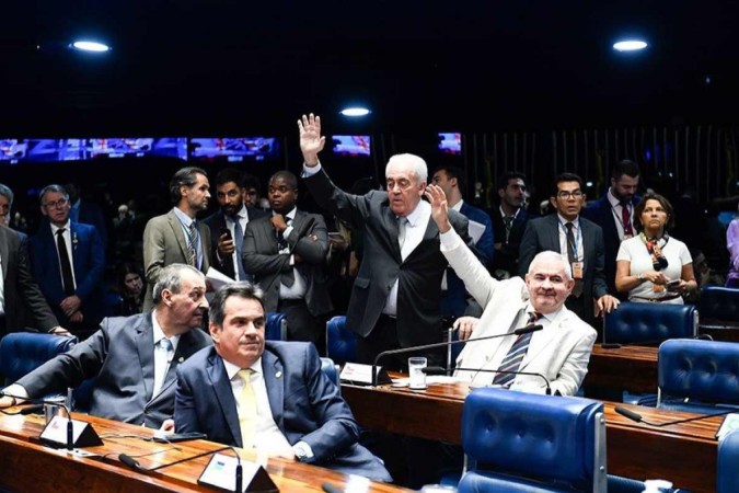 No momento, você está visualizando Senado aprova taxação de super-ricos e offshores; texto vai à sanção