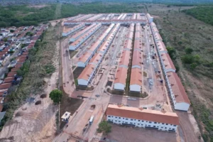 Leia mais sobre o artigo Sorteio de mil casas em Várzea Grande teve 31,7 mil se inscritos