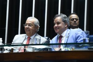 Leia mais sobre o artigo Congresso derruba vetos e Jayme celebra “garantia de emprego” e “paz no campo”