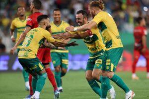 Leia mais sobre o artigo Cuiabá encerra Brasileirão vencendo por 3 a 0 o Athlético PR