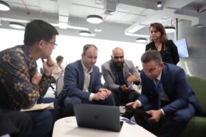 Leia mais sobre o artigo Governador articula venda de créditos de carbono de MT a Singapura