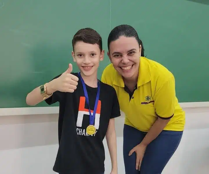 No momento, você está visualizando Aluno de Rondonópolis é medalha de ouro em Olimpíada Nacional de Matemática