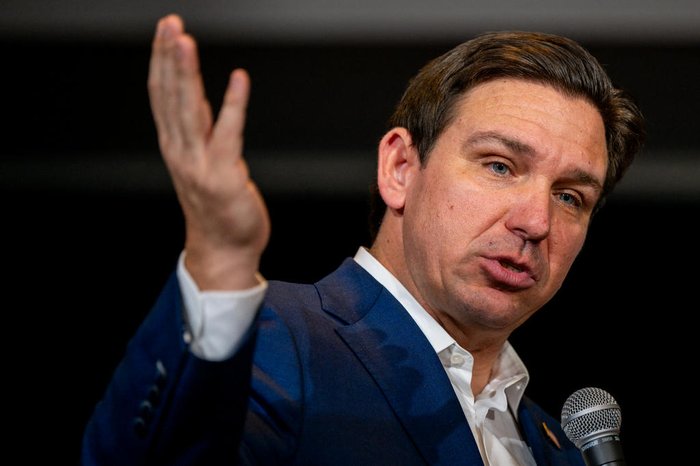 No momento, você está visualizando DeSantis abandona campanha presidencial americana e apoia Trump