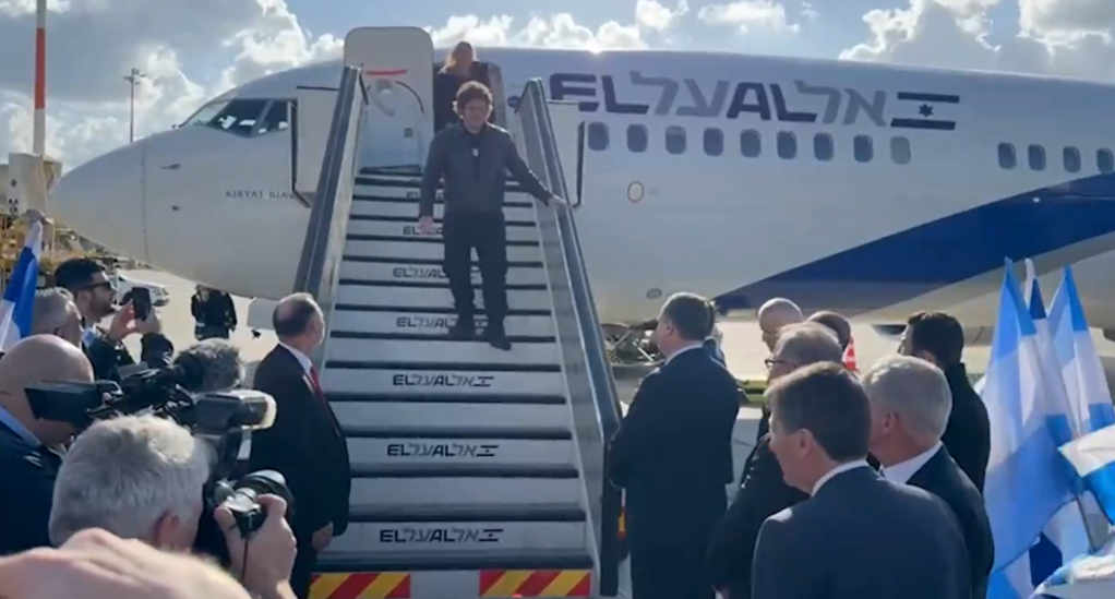 No momento, você está visualizando Milei chega a Israel para reunião com Netanyahu e promete embaixada em Jerusalém
