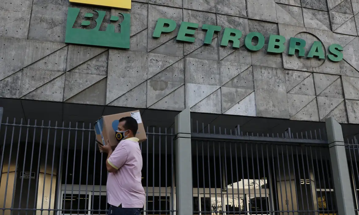 No momento, você está visualizando Produção da Petrobras cresce 2% no 4º trimestre de 2023