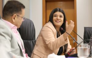 Leia mais sobre o artigo Superintendente da Sudeco visita ALMT e anuncia nova linha de crédito