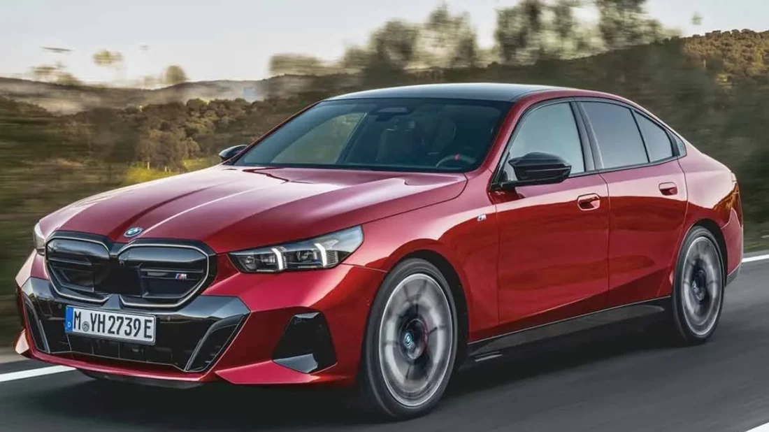 No momento, você está visualizando BMW Série 5 elétrica chega ao Brasil com foco em tecnologia