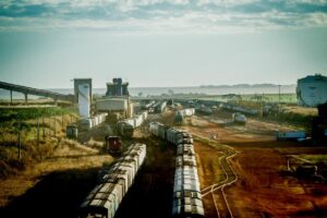 Leia mais sobre o artigo FERROVIA: Decisão judicial ratifica embargo feito pela prefeitura de Rondonópolis