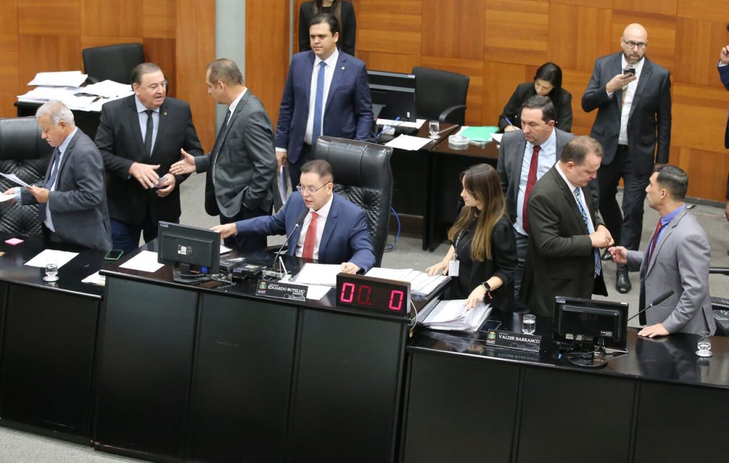 No momento, você está visualizando ALMT aprova nova lei do Fethab em redação final