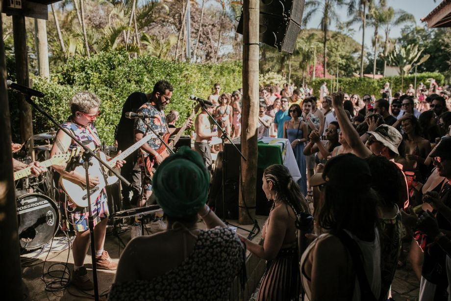 No momento, você está visualizando Banda Calorosa e músicos convidados agitam evento em Cuiabá