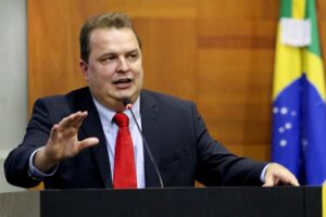 Leia mais sobre o artigo Lei proposta pela ALMT proíbe corte de energia em domicílios com home care