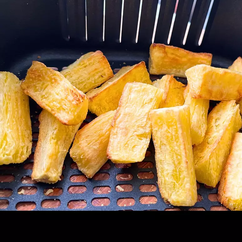 No momento, você está visualizando Mandioca na Airfryer; conheça o segredo para dourar, fácil
