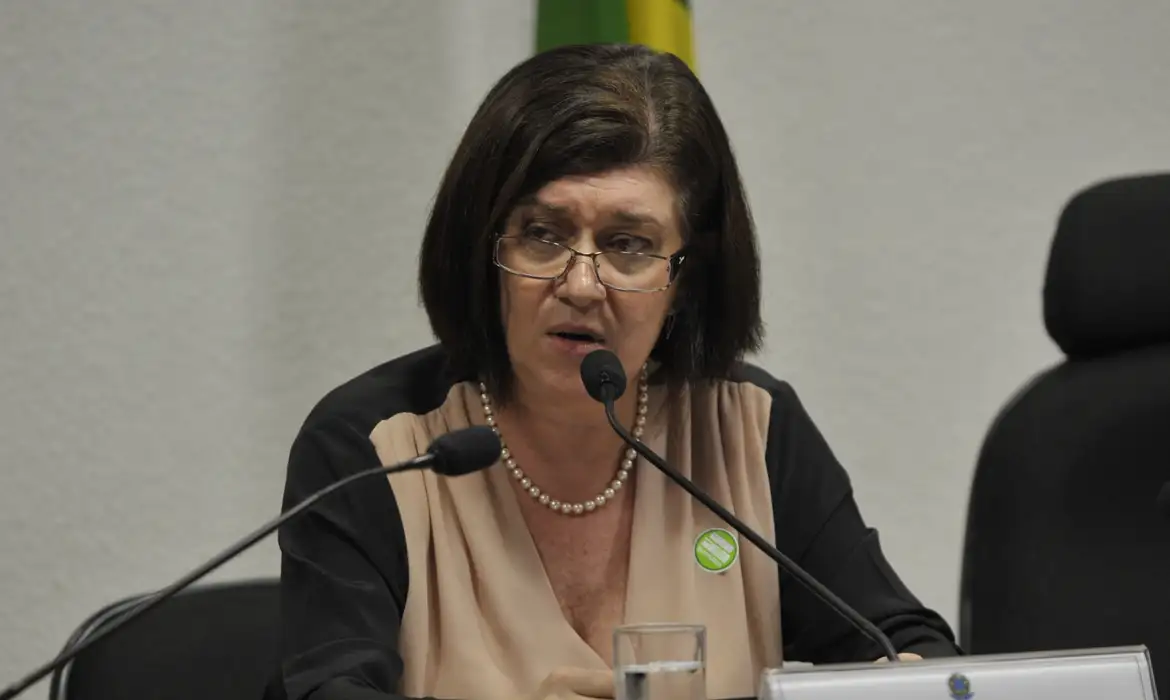 No momento, você está visualizando Governo indica Magda Chambriard para presidência da Petrobras