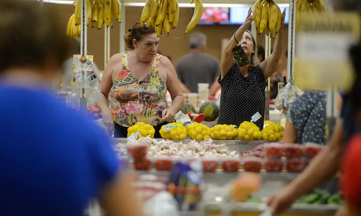No momento, você está visualizando Inflação oficial fica em 0,38% em abril deste ano