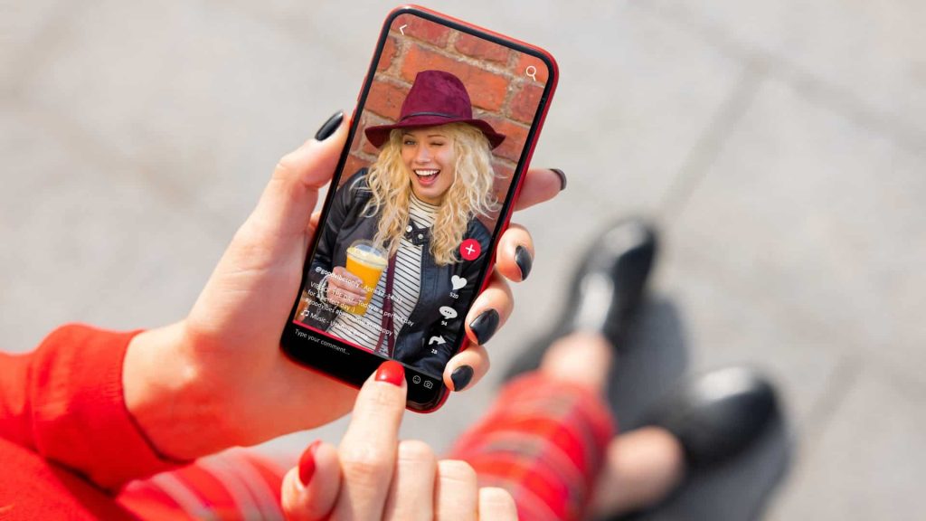 No momento, você está visualizando INFLUENCERS: TikTok testa avatares de IA para publis